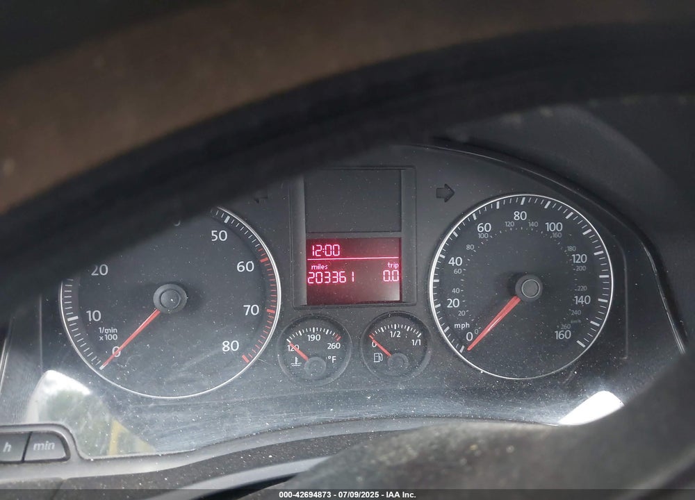 2007 VOLKSWAGEN JETTA 2.5 VIN: 3VWSF71K17M030645