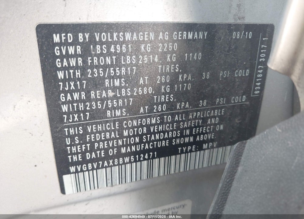 2011 VOLKSWAGEN TIGUAN VIN: WVGBV7AX8BW512471
