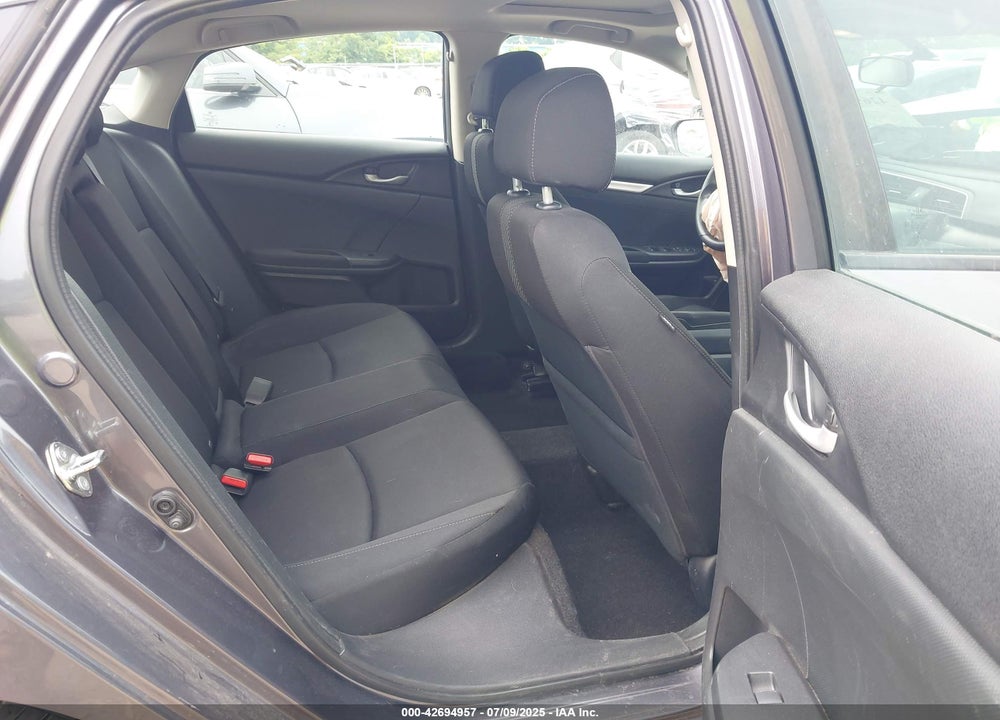 2017 HONDA CIVIC VIN: 19XFC1F30HE030143