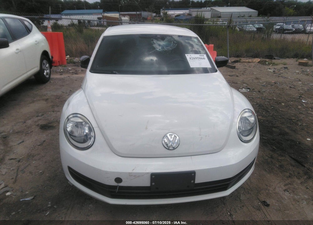 2015 VOLKSWAGEN BEETLE VIN: 3VWF17AT5FM605398