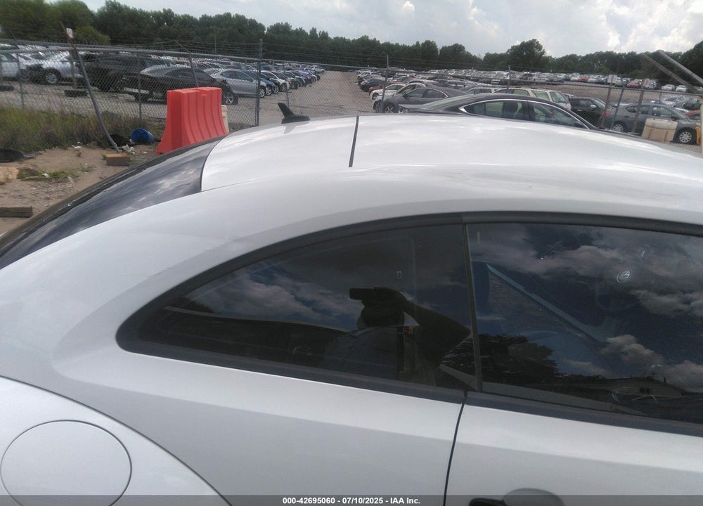 2015 VOLKSWAGEN BEETLE VIN: 3VWF17AT5FM605398