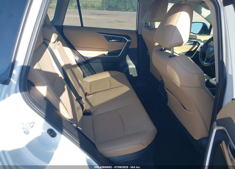 2023 TOYOTA RAV4 HYBRID VIN: JTMB6RFV3PD537270