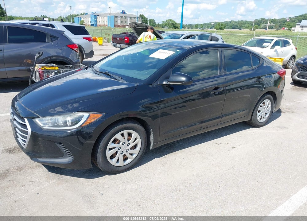 2017 HYUNDAI ELANTRA VIN: 5NPD74LF5HH179817
