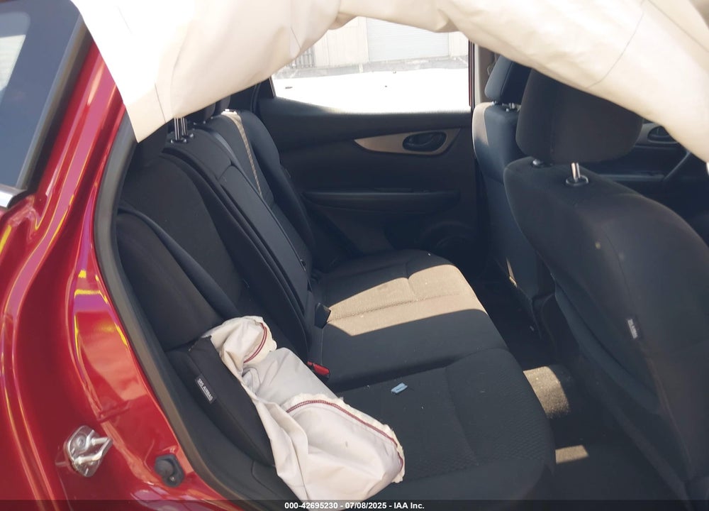 2020 NISSAN ROGUE SPORT VIN: JN1BJ1CW3LW392066