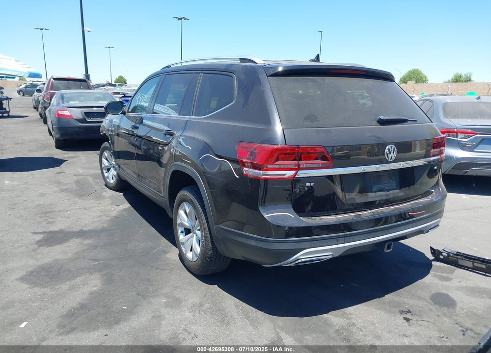 2019 VOLKSWAGEN ATLAS VIN: 1V2DR2CA6KC573282