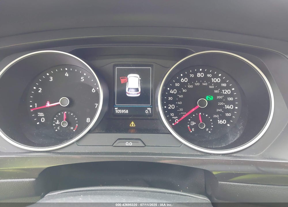2018 VOLKSWAGEN TIGUAN 2.0T SE/2.0T SEL VIN: 3VV3B7AX4JM003656