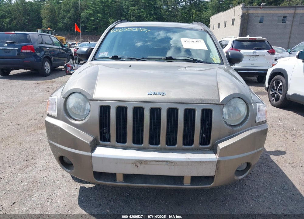 2007 JEEP COMPASS VIN: 1J8FF57W47D160796