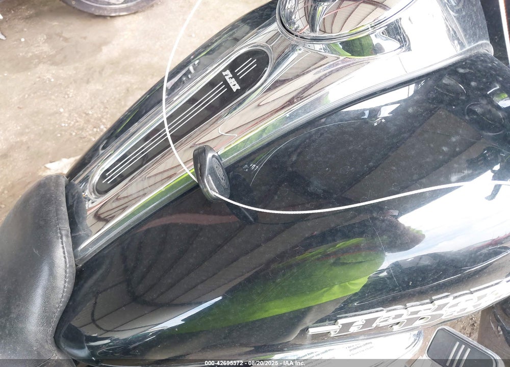2013 HARLEY-DAVIDSON FLHX STREET GLIDE VIN: 1HD1KBM18DB688030