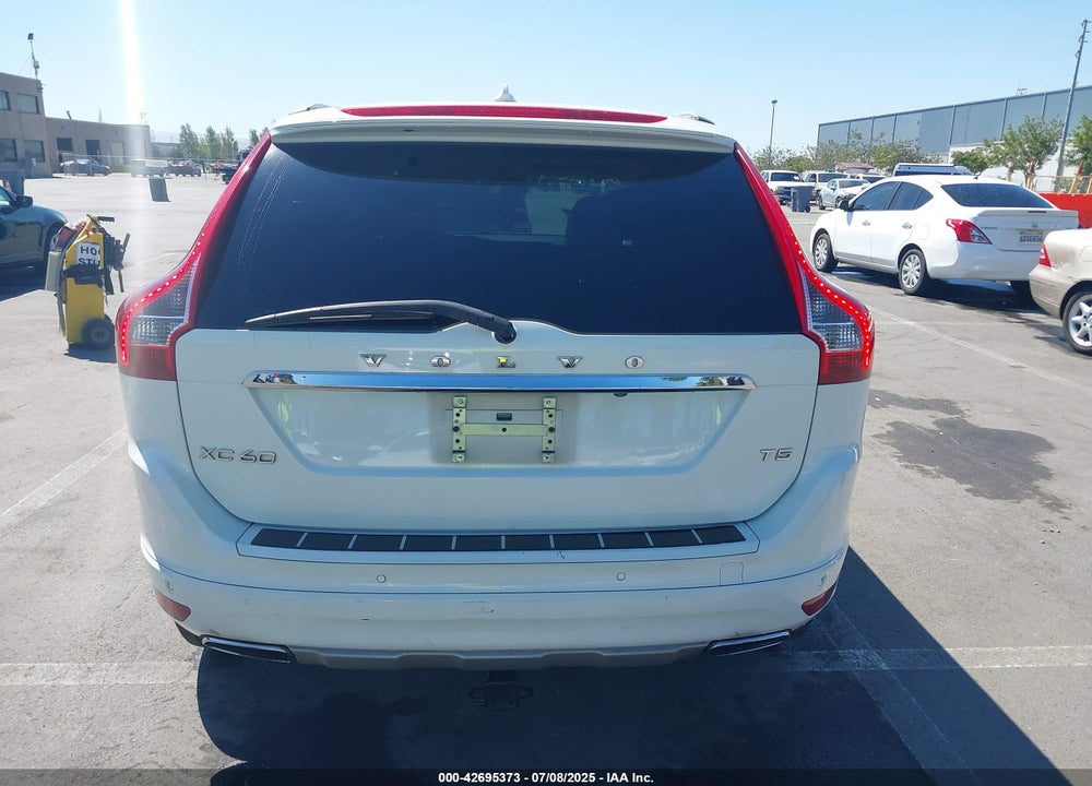 2016 VOLVO XC60 VIN: YV440MDK4G2847071