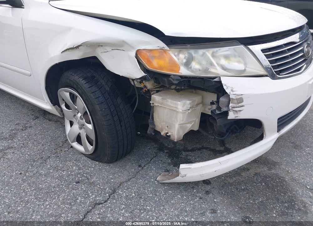 2009 KIA OPTIMA VIN: KNAGE228595324265