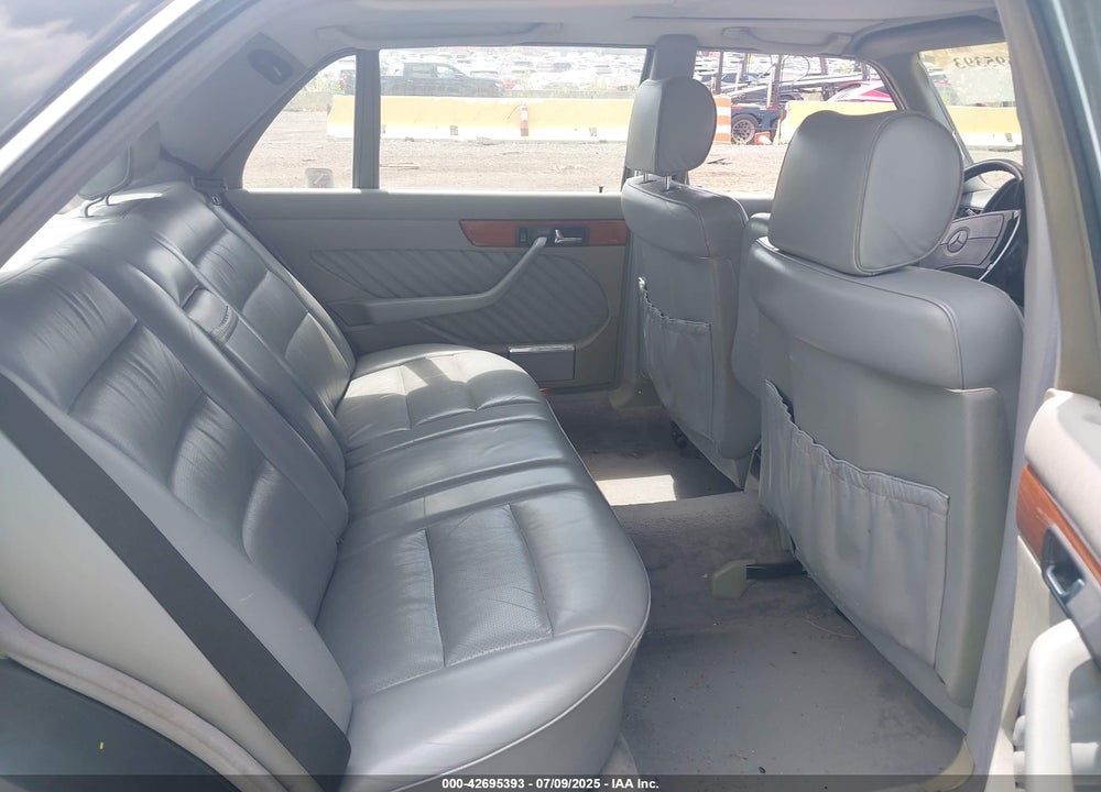 1991 MERCEDES-BENZ 420 SEL VIN: WDBCA35E2MA602770