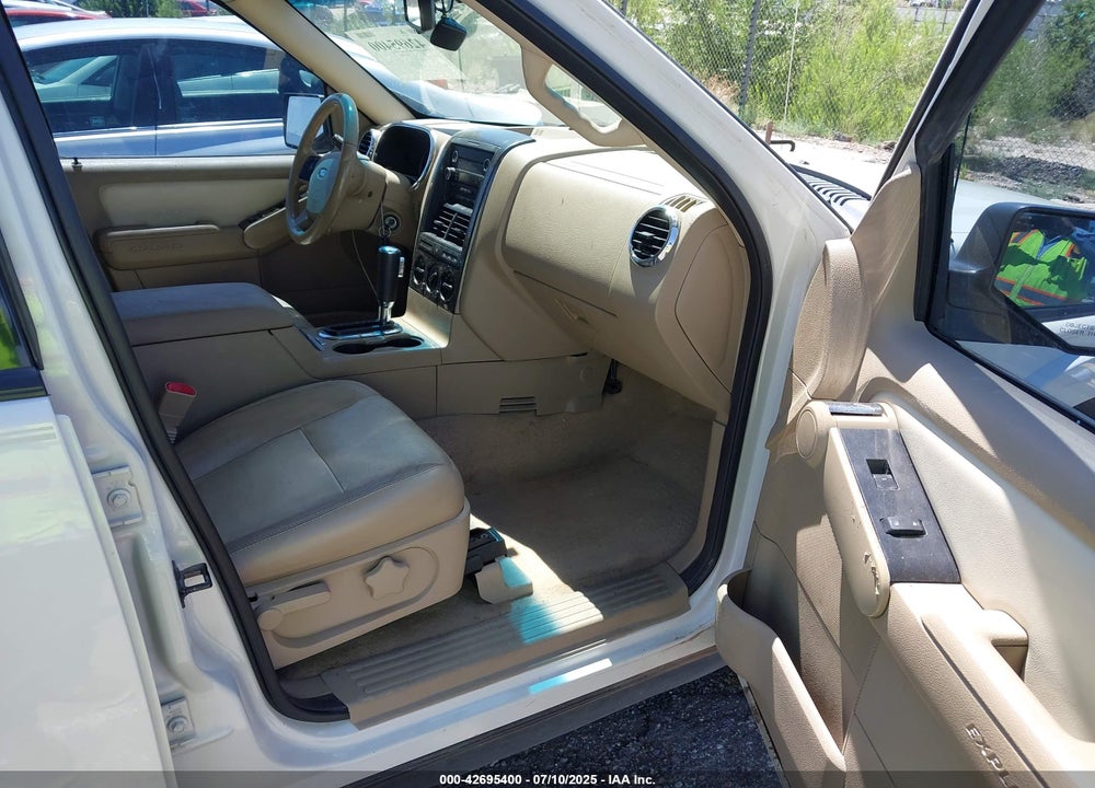 2008 FORD EXPLORER XLT VIN: 1FMEU73E68UA87462