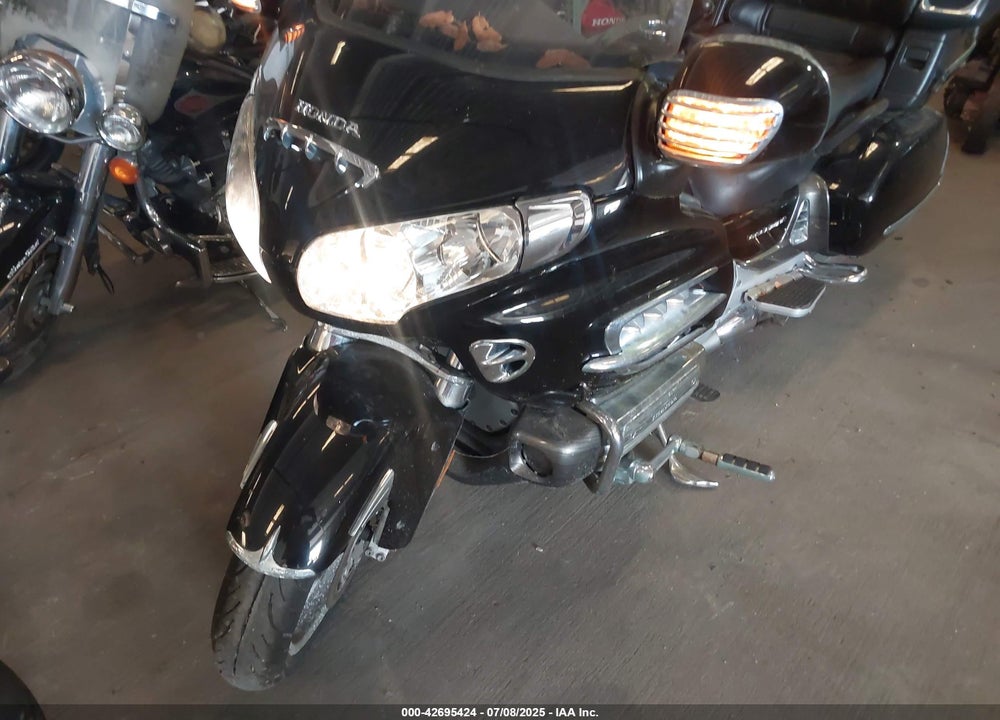 2008 HONDA GL1800 VIN: 1HFSC47FX8A714120