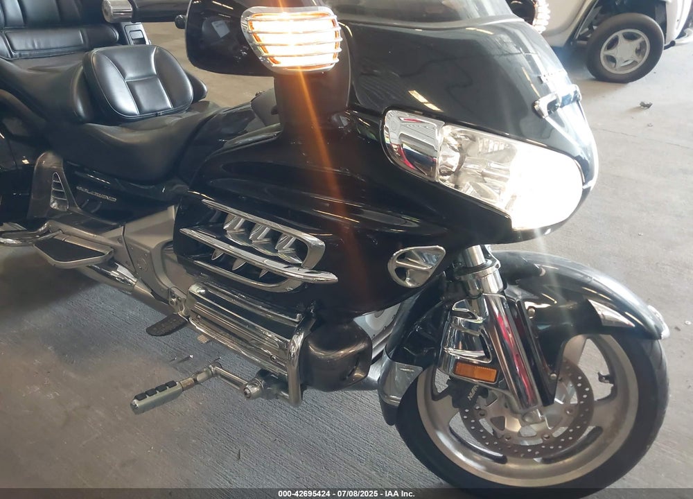 2008 HONDA GL1800 VIN: 1HFSC47FX8A714120