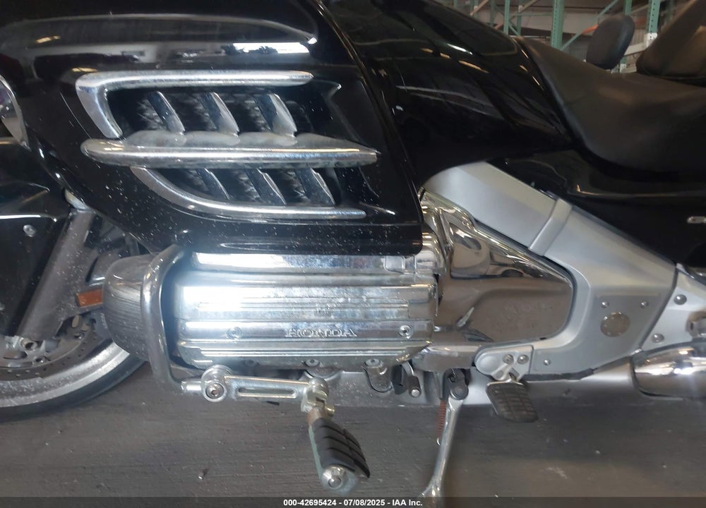 2008 HONDA GL1800 VIN: 1HFSC47FX8A714120