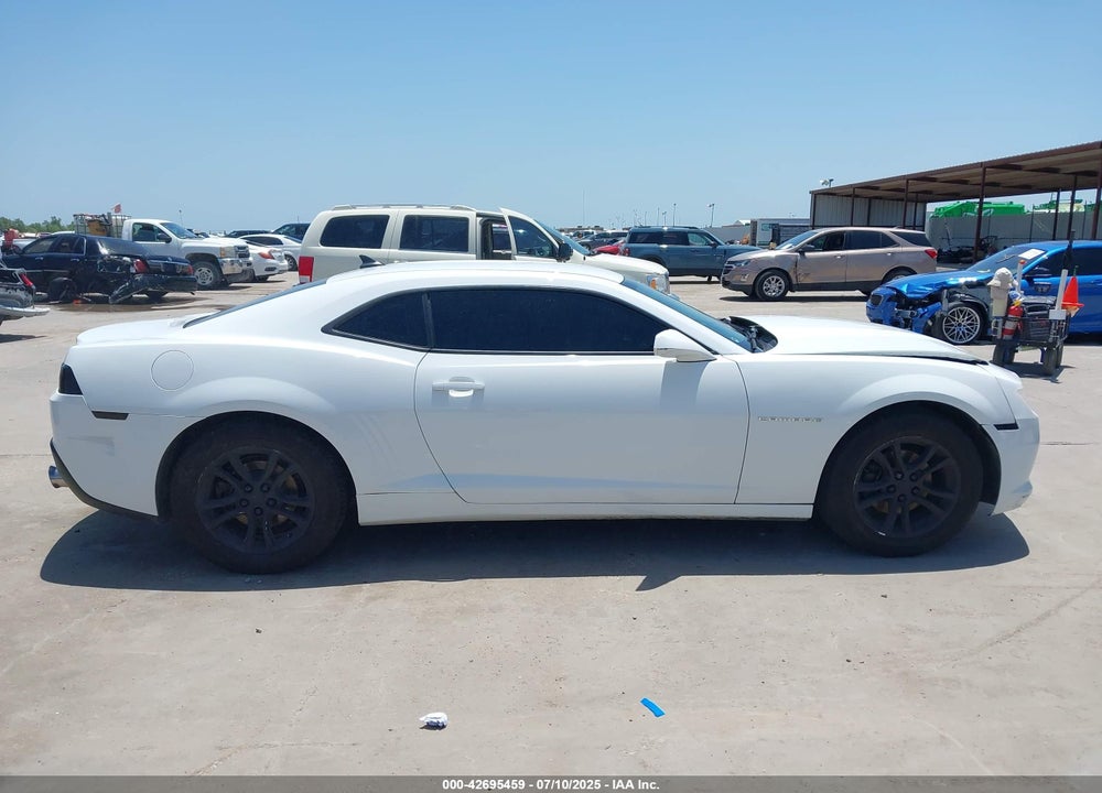 2015 CHEVROLET CAMARO VIN: 2G1FB1E33F9195774
