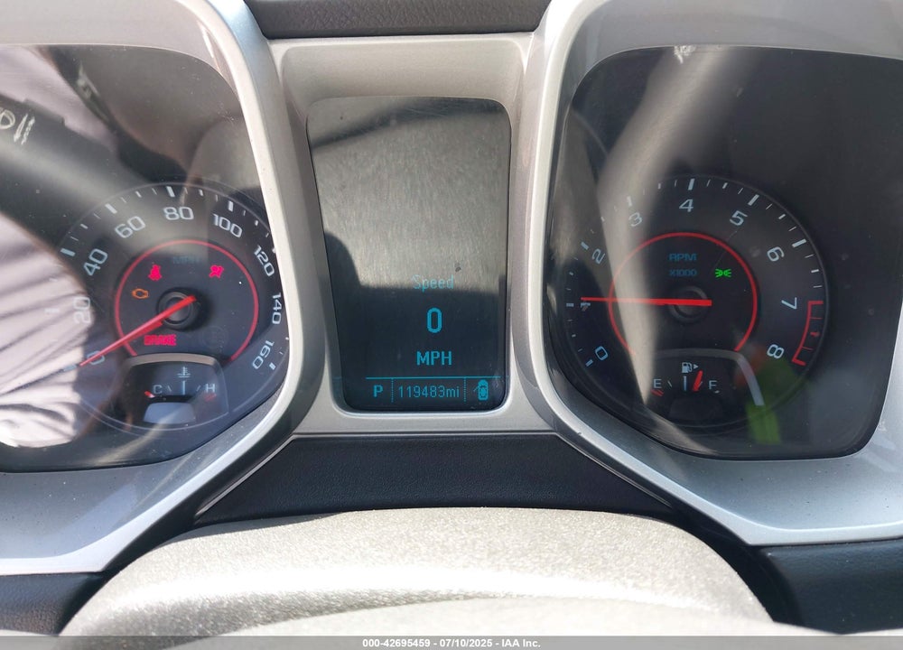 2015 CHEVROLET CAMARO VIN: 2G1FB1E33F9195774