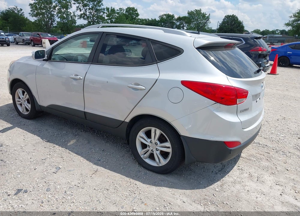 2012 HYUNDAI TUCSON VIN: KM8JU3AC4CU525722