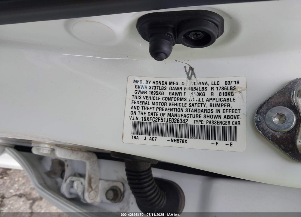 2018 HONDA CIVIC VIN: 19XFC2F51JE026342