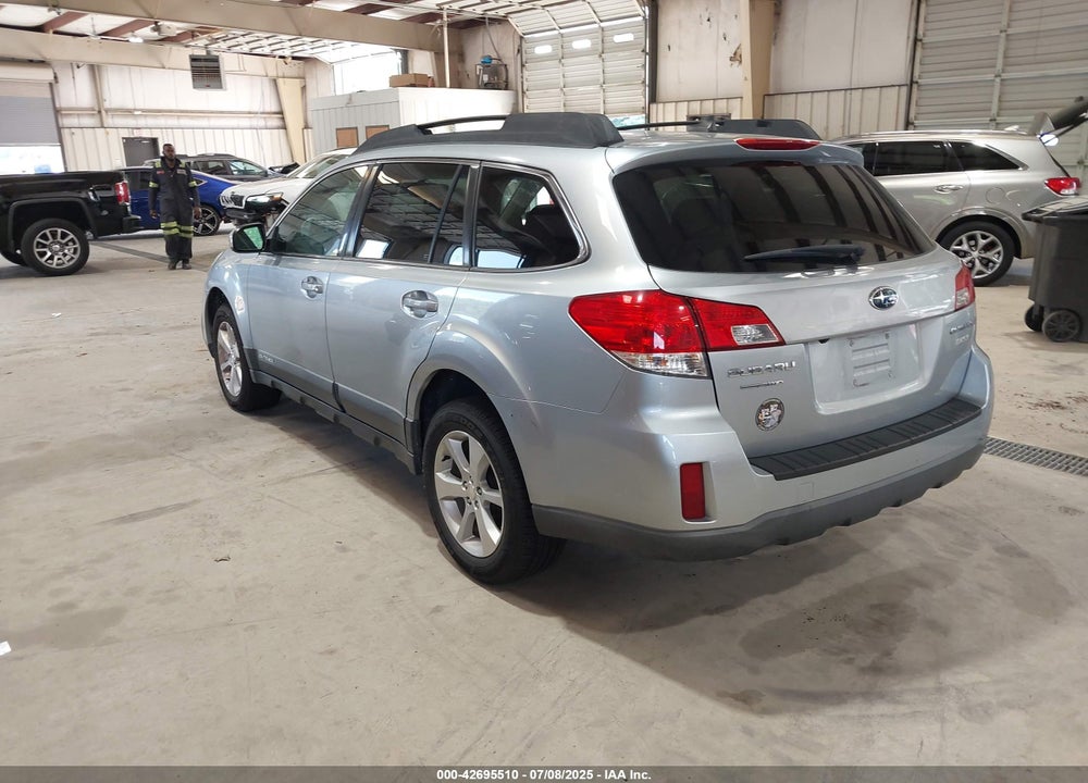 2013 SUBARU OUTBACK 2.5I LIMITED VIN: 4S4BRBKC4D3303039