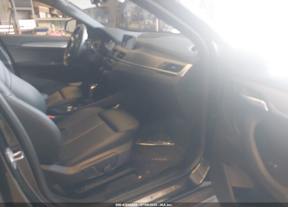 2018 BMW X2 VIN: WBXYJ5C37JEF79887
