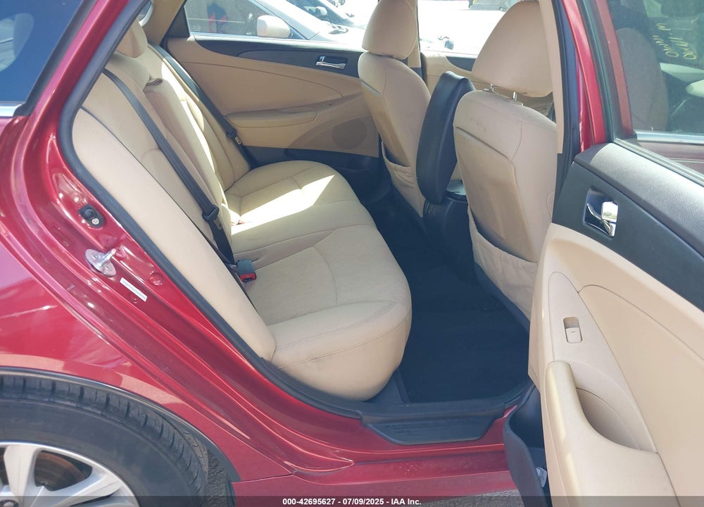 2011 HYUNDAI SONATA VIN: 5NPEB4AC0BH097920