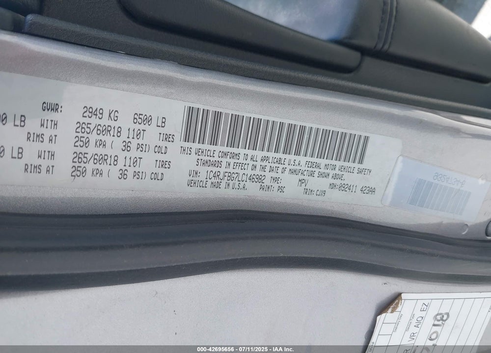 2020 JEEP GRAND CHEROKEE VIN: 1C4RJFBG7LC146982