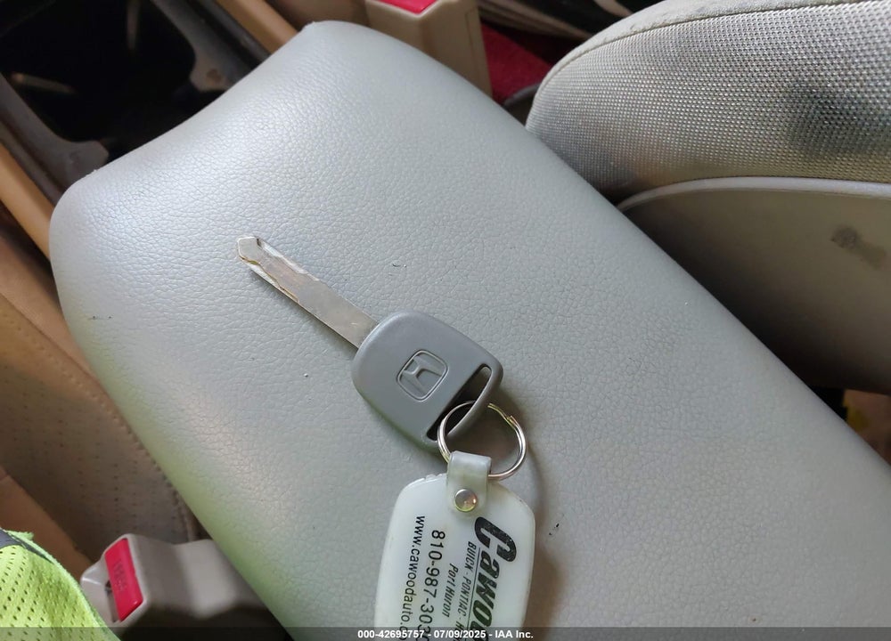 2006 HONDA CIVIC HYBRID VIN: JHMFA36296S002620