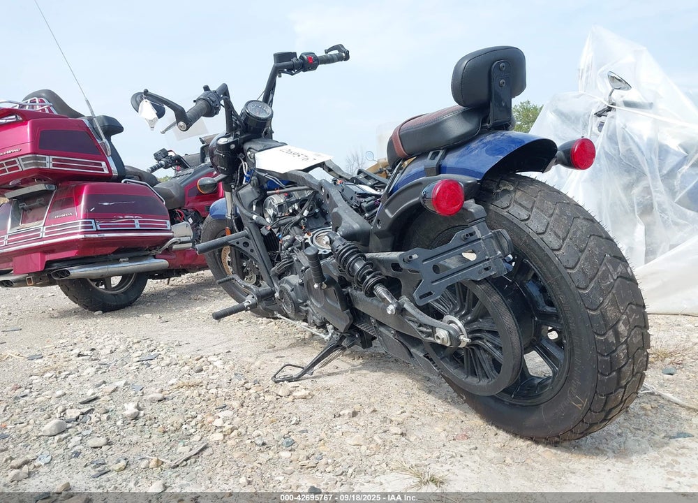 2023 INDIAN MOTORCYCLE CO. SCOUT BOBBER ABS VIN: 56KMTA009P3197610
