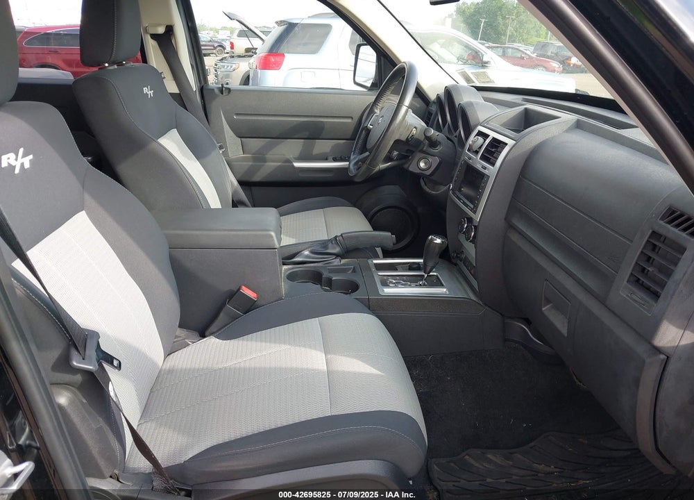 2007 DODGE NITRO SLT/RT VIN: 1D8GU58667W681265