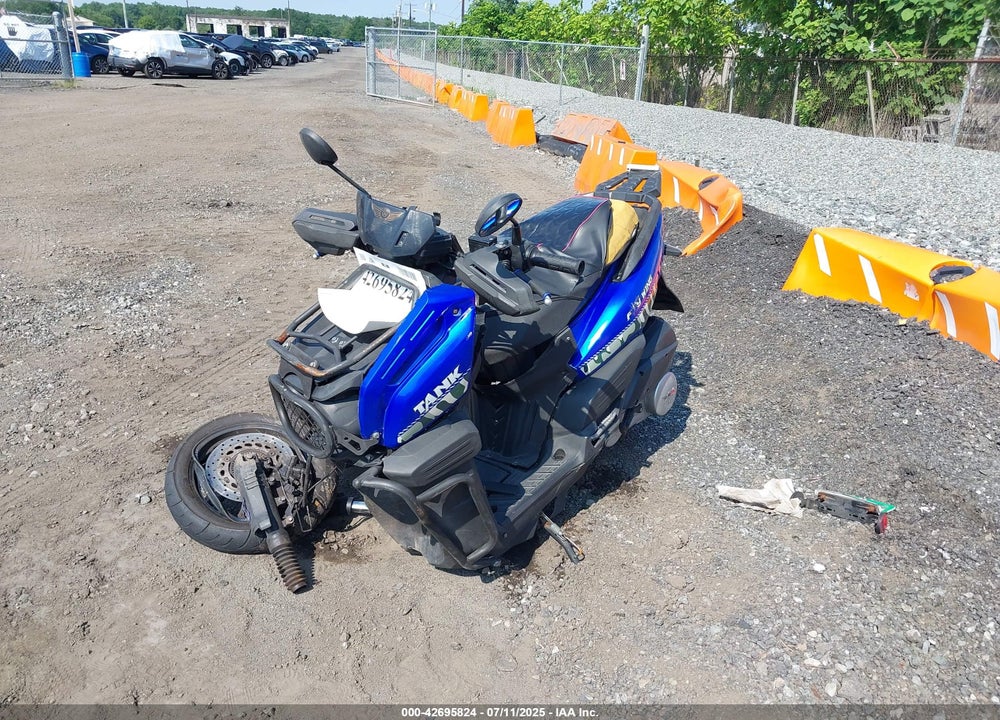 2024 ZHILONG Q-MAX VIN: HZ2TBCND2R1007075