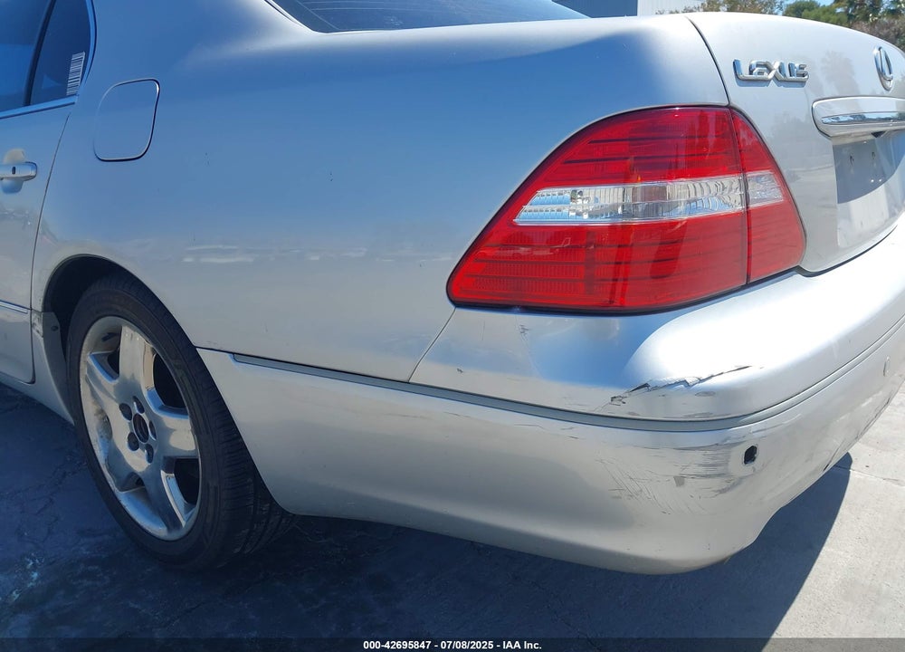 2005 LEXUS LS 430 VIN: JTHBN36F555023564
