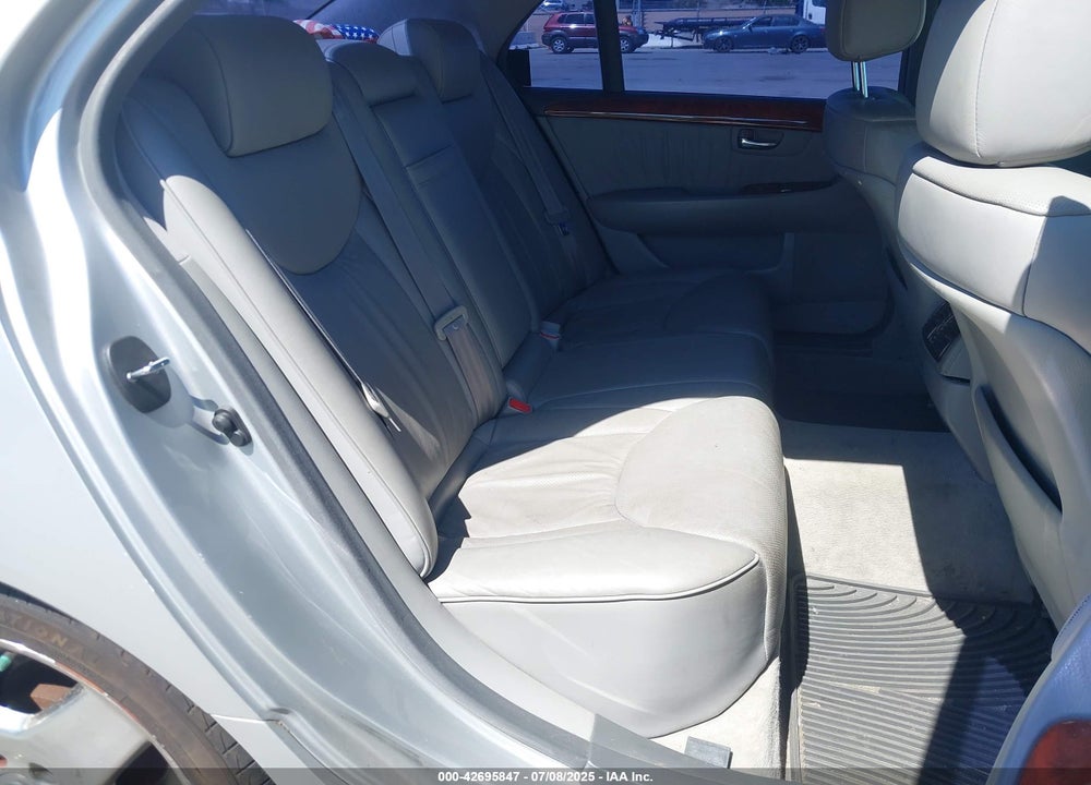 2005 LEXUS LS 430 VIN: JTHBN36F555023564