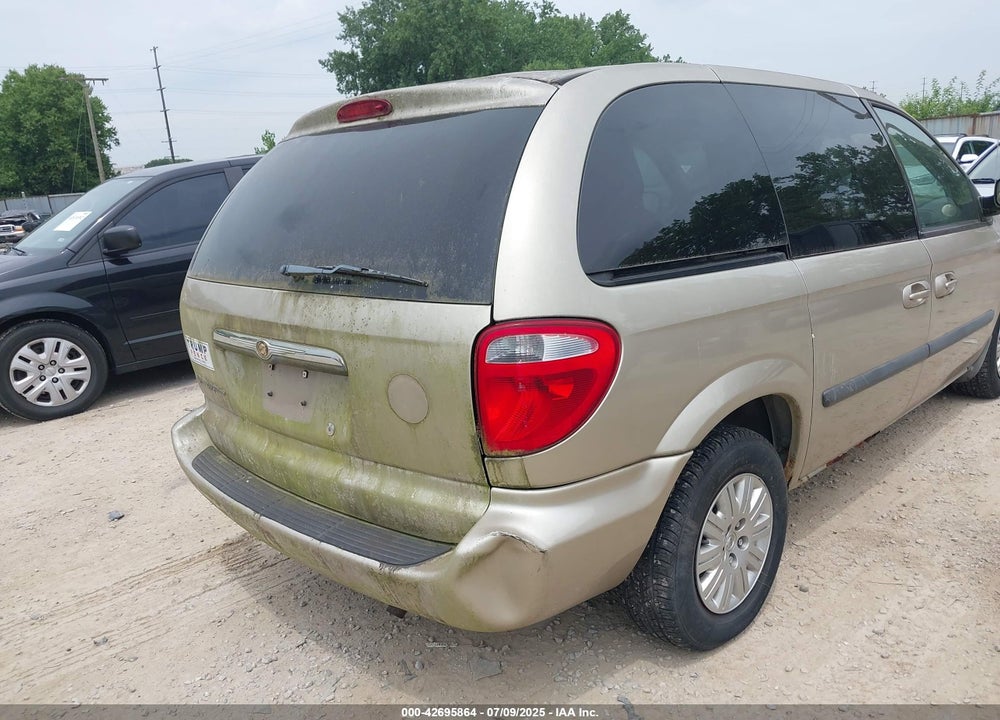 2006 CHRYSLER TOWN & COUNTRY VIN: 1A4GP45R56B662642