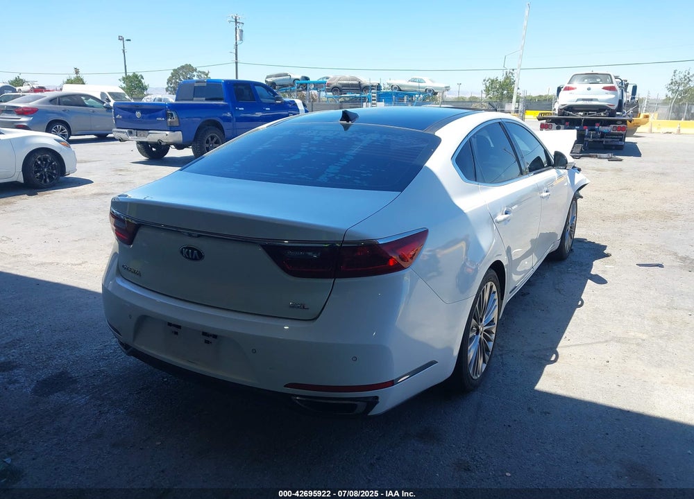 2017 KIA CADENZA LIMITED VIN: KNALC4J19H5093518