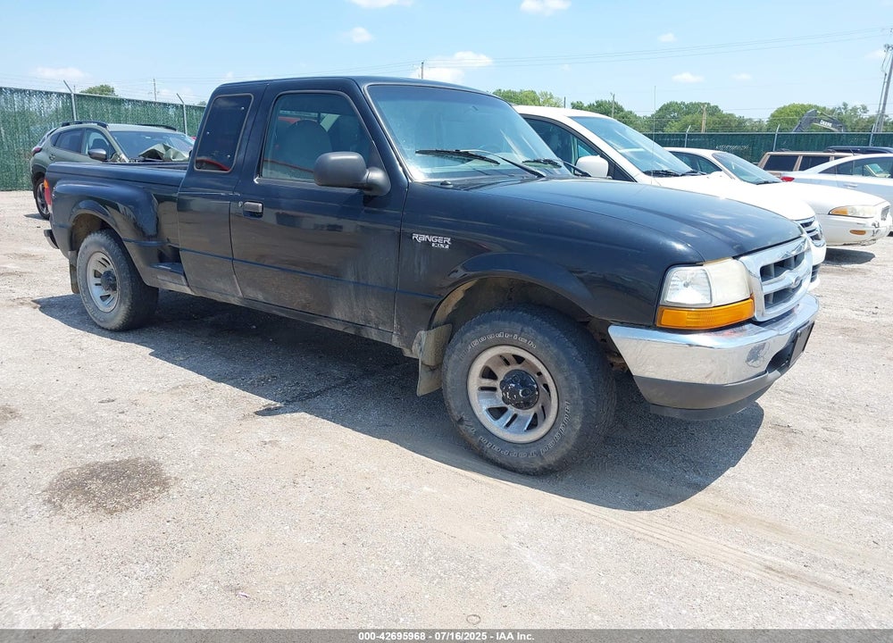 1999 FORD RANGER XL/XLT VIN: 1FTYR14C1XPB56553