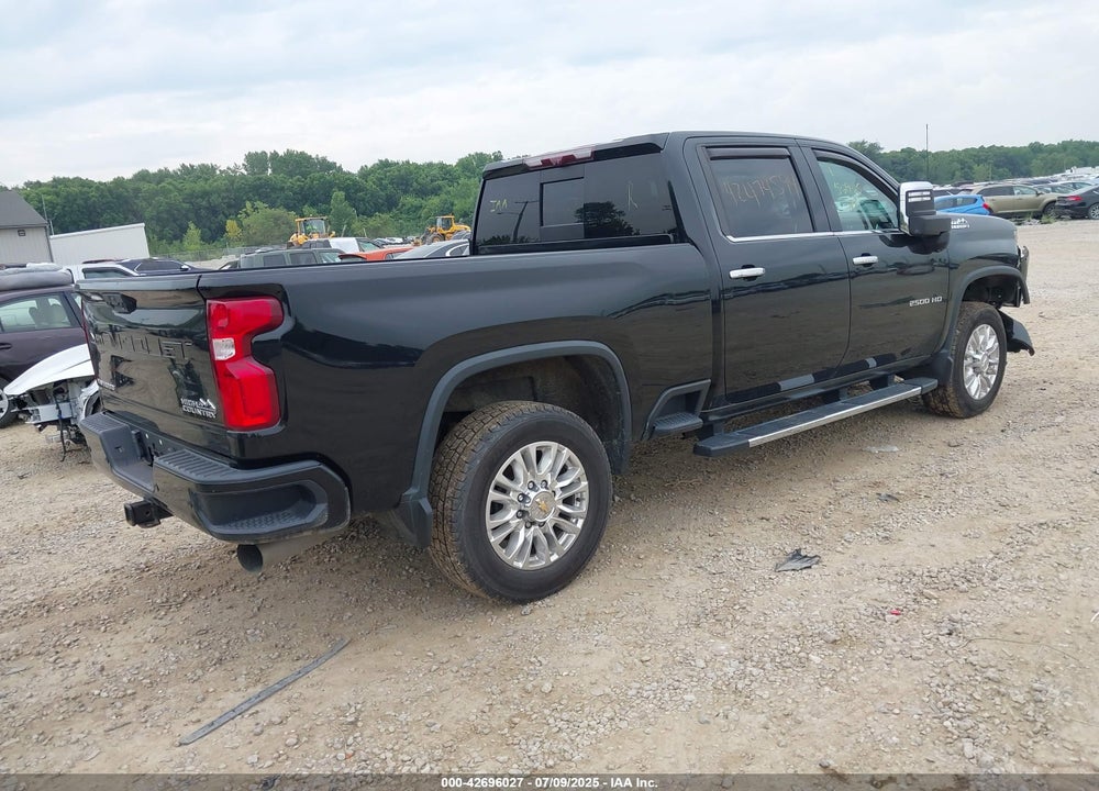 2021 CHEVROLET SILVERADO 2500HD 4WD STANDARD BED HIGH COUNTRY VIN: 1GC4YREY3MF132945