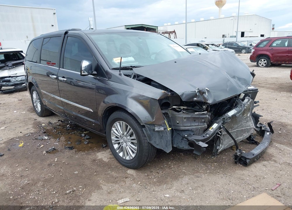 2016 CHRYSLER TOWN & COUNTRY TOURING-L ANNIVERSARY EDITION VIN: 2C4RC1CG4GR271463