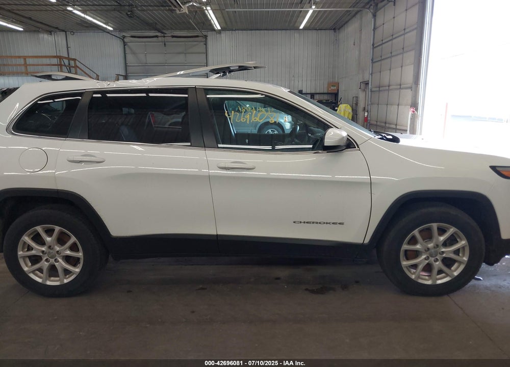2018 JEEP CHEROKEE VIN: 1C4PJMCB0JD589478