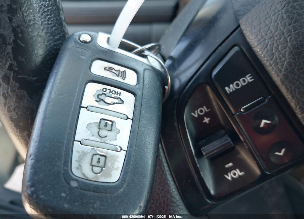 2012 KIA OPTIMA HYBRID VIN: KNAGM4AD7C5013277