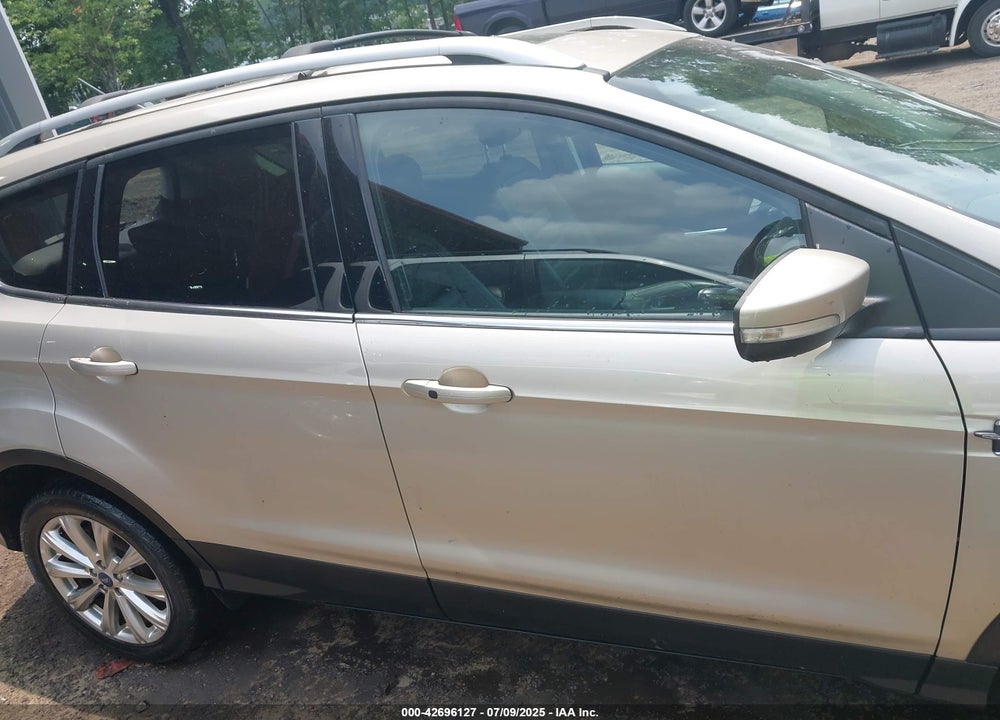 2018 FORD ESCAPE VIN: 1FMCU9J99JUA66510