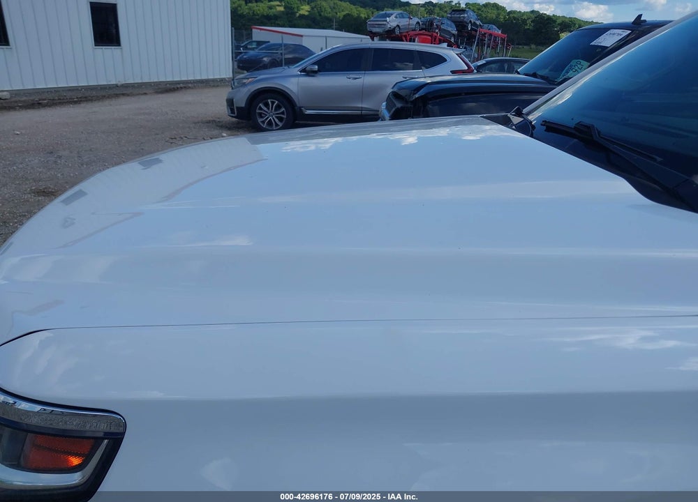2019 CHEVROLET TAHOE VIN: 1GNSKBKC7KR277076