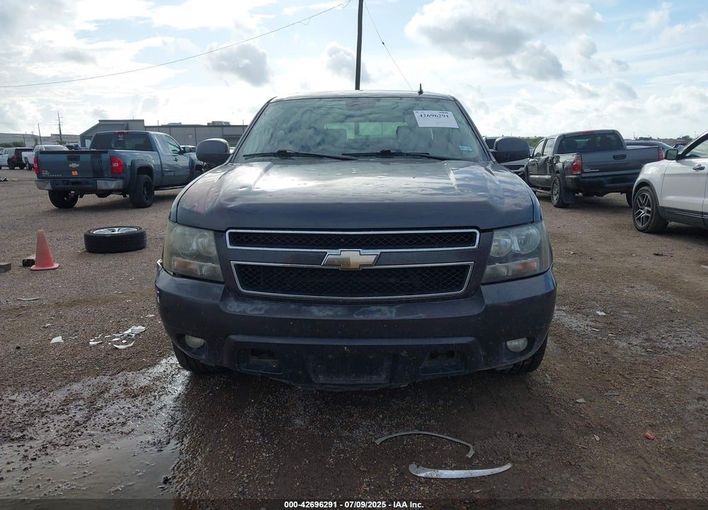 2010 CHEVROLET TAHOE VIN: 1GNUCBE01AR282456