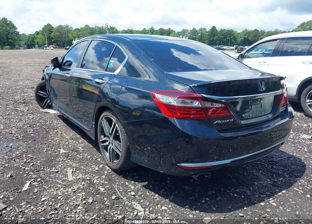 2017 HONDA ACCORD VIN: 1HGCR2F13HA281605