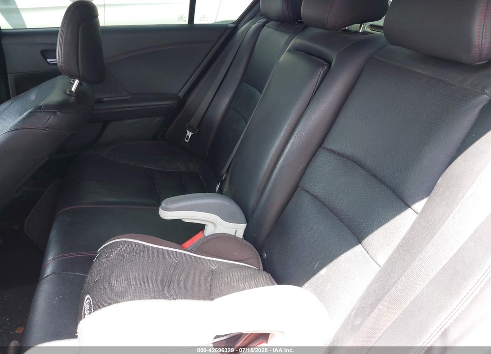 2017 HONDA ACCORD VIN: 1HGCR2F13HA281605