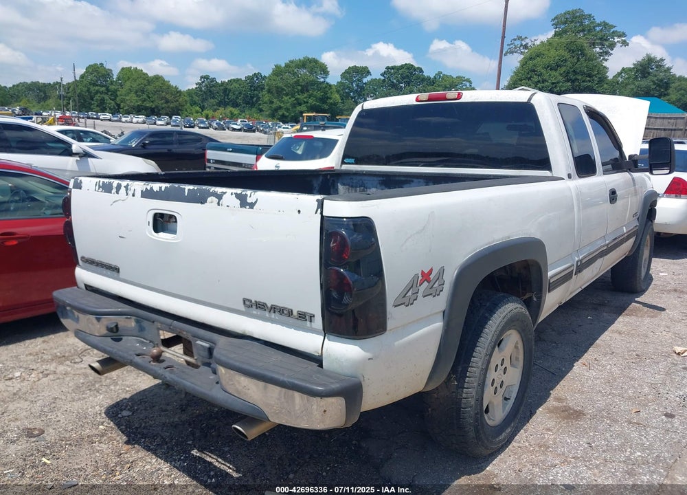1999 CHEVROLET SILVERADO 1500 VIN: 1GCEK19T3XE105342