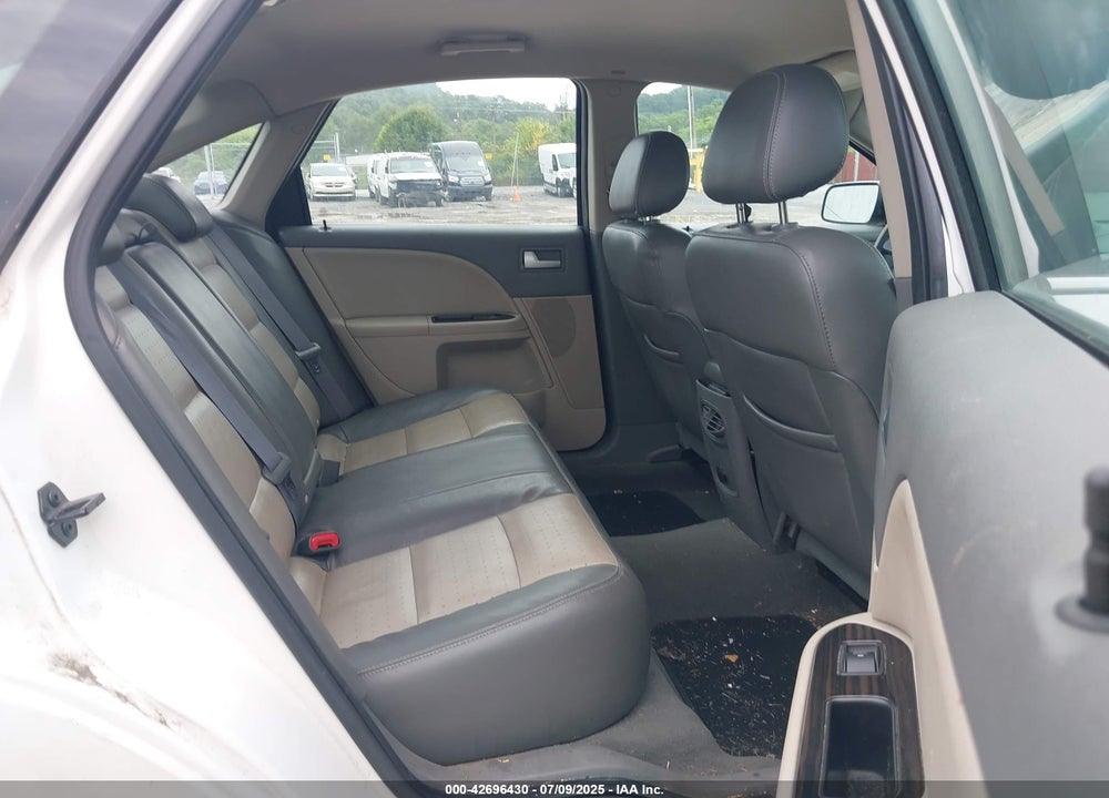 2008 MERCURY SABLE VIN: 1MEHM40W08G624322