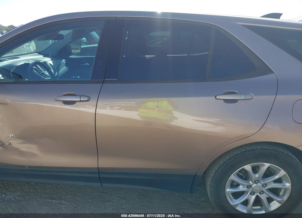 2019 CHEVROLET EQUINOX VIN: 2GNAXHEV2K6297843