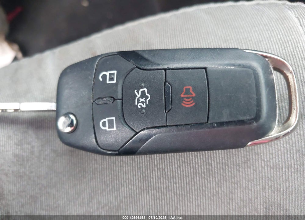 2015 FORD FUSION S VIN: 3FA6P0G72FR183733