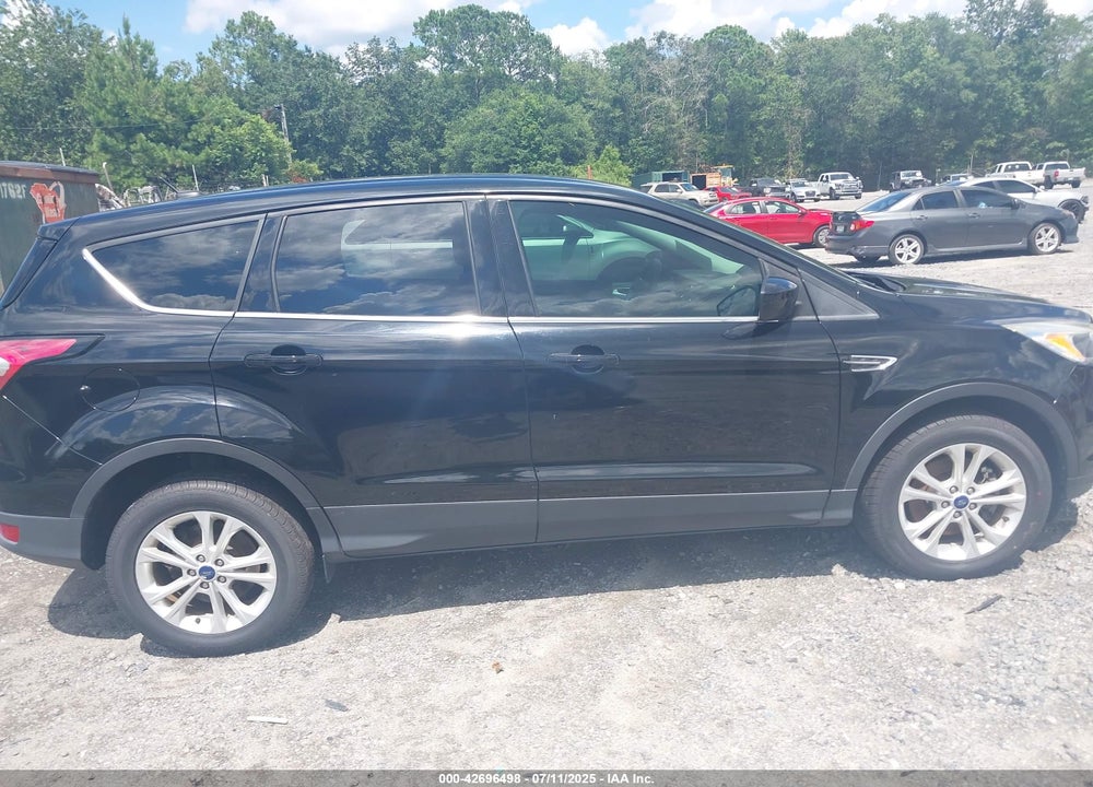 2017 FORD ESCAPE VIN: 1FMCU9GD8HUE90122